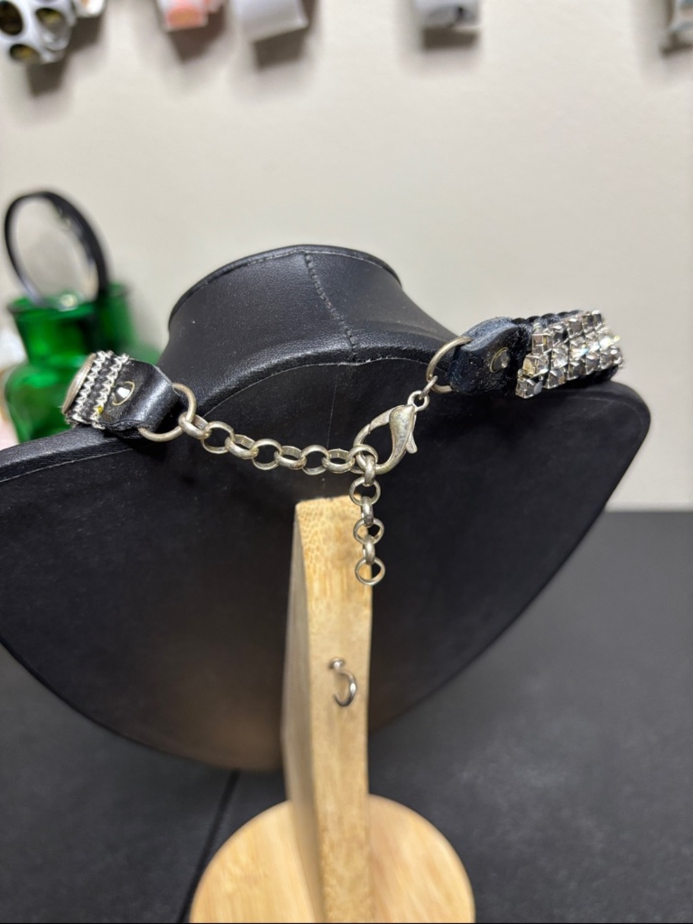 Rocker Chic Rhinestone Studded Chain Black Leather Choker Necklace - Picture 3 of 6